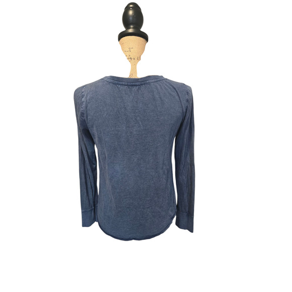 Little Yellow Button dark blue long sleeve tee, size small - Picture 2 of 3